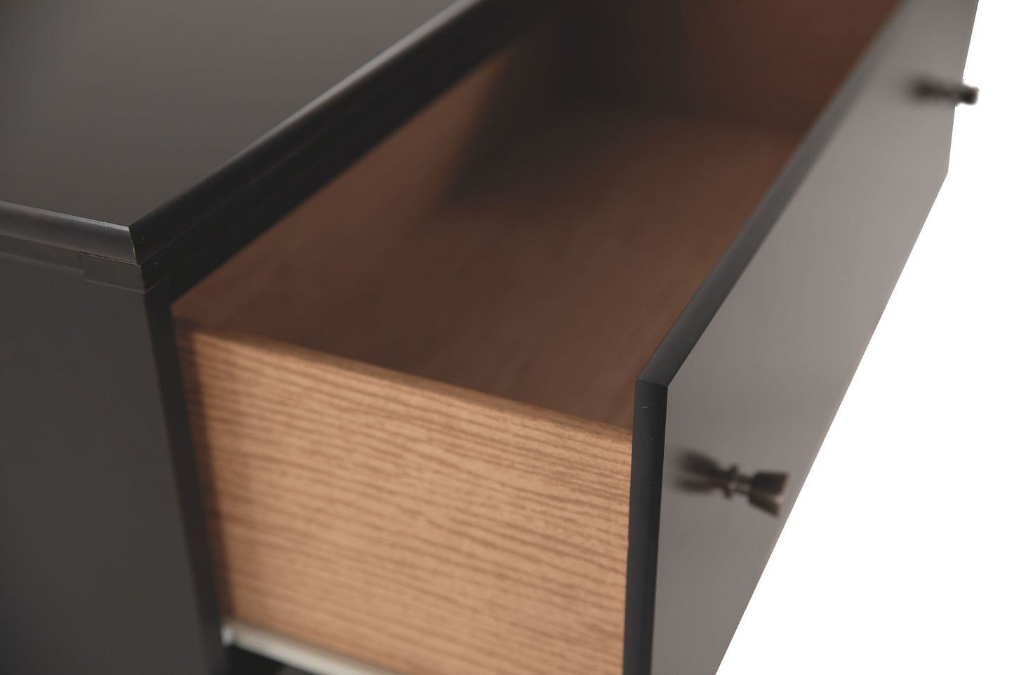 Maribel - Black - Six Drawer Dresser