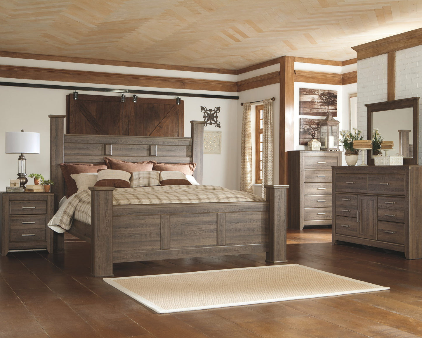 Juararo - Dark Brown - California King Poster Bed