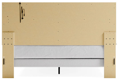 Altyra - White - King Panel Bed