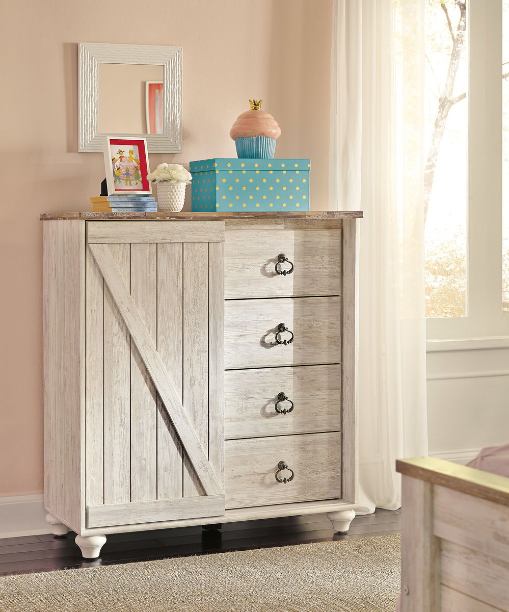 Willowton - Whitewash - Dressing Chest