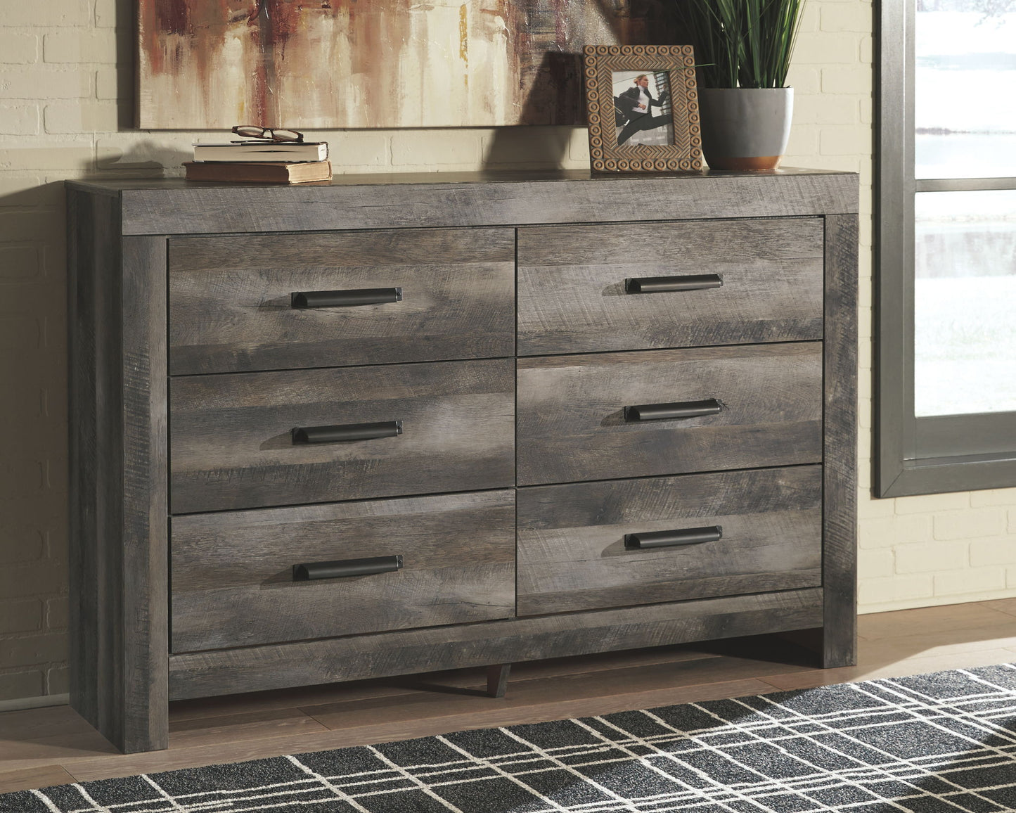 Wynnlow - Gray - Six Drawer Dresser