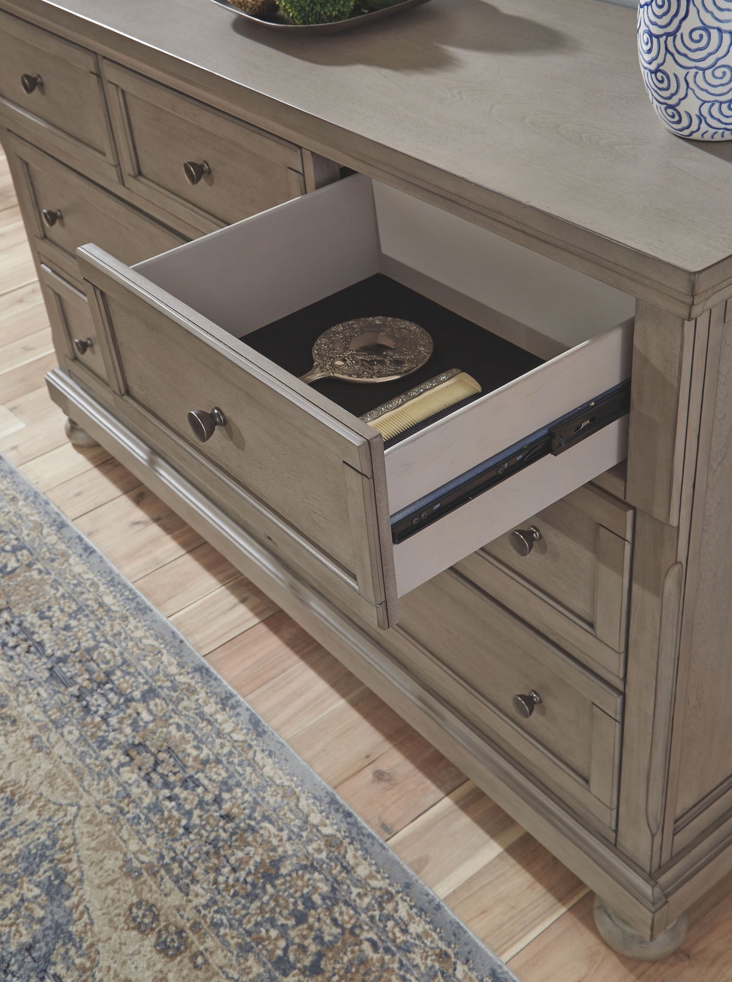 Lettner - Light Gray - Dresser - 7-drawers Furniture Warehouse Ohio Lettner - Light Gray - Dresser - 7-drawers Furniture Warehouse Ohio