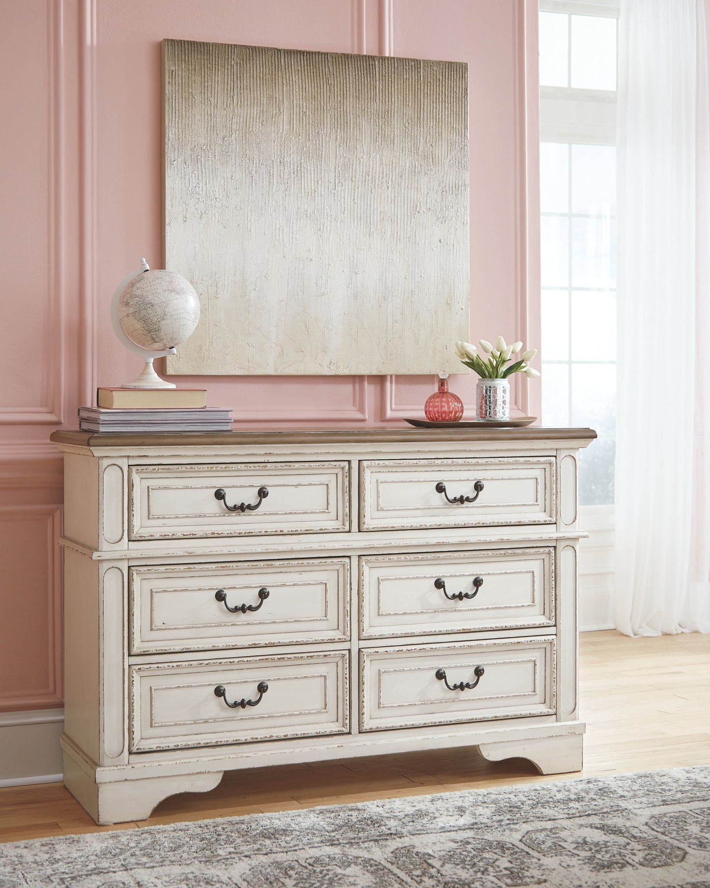 Realyn - White / Brown / Beige - Dresser - 6-drawer