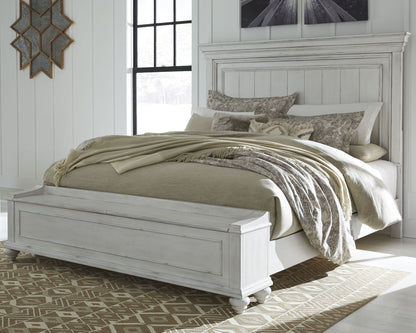 Kanwyn - Whitewash - King Panel Bed With Storage Bench