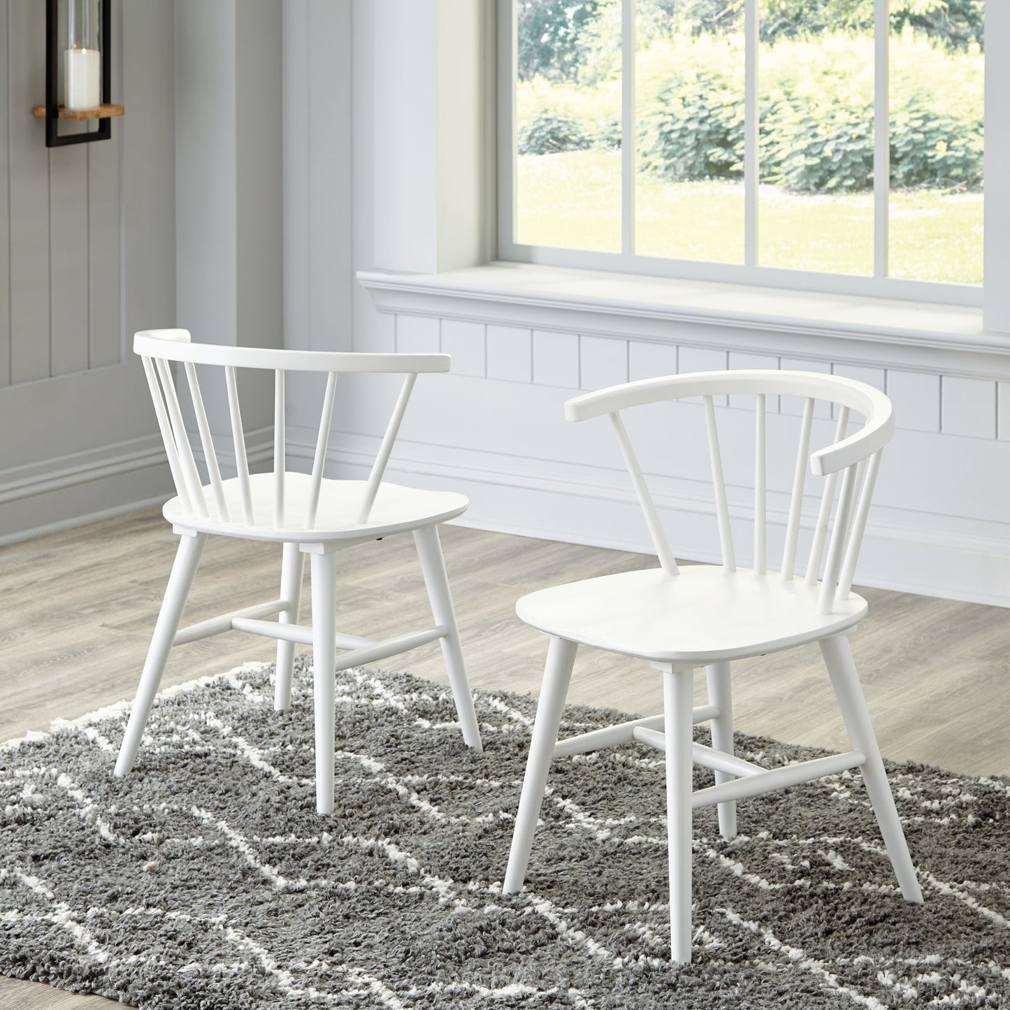 Grannen - White - 5 Pc. - Round Dining Table, 4 Side Chairs