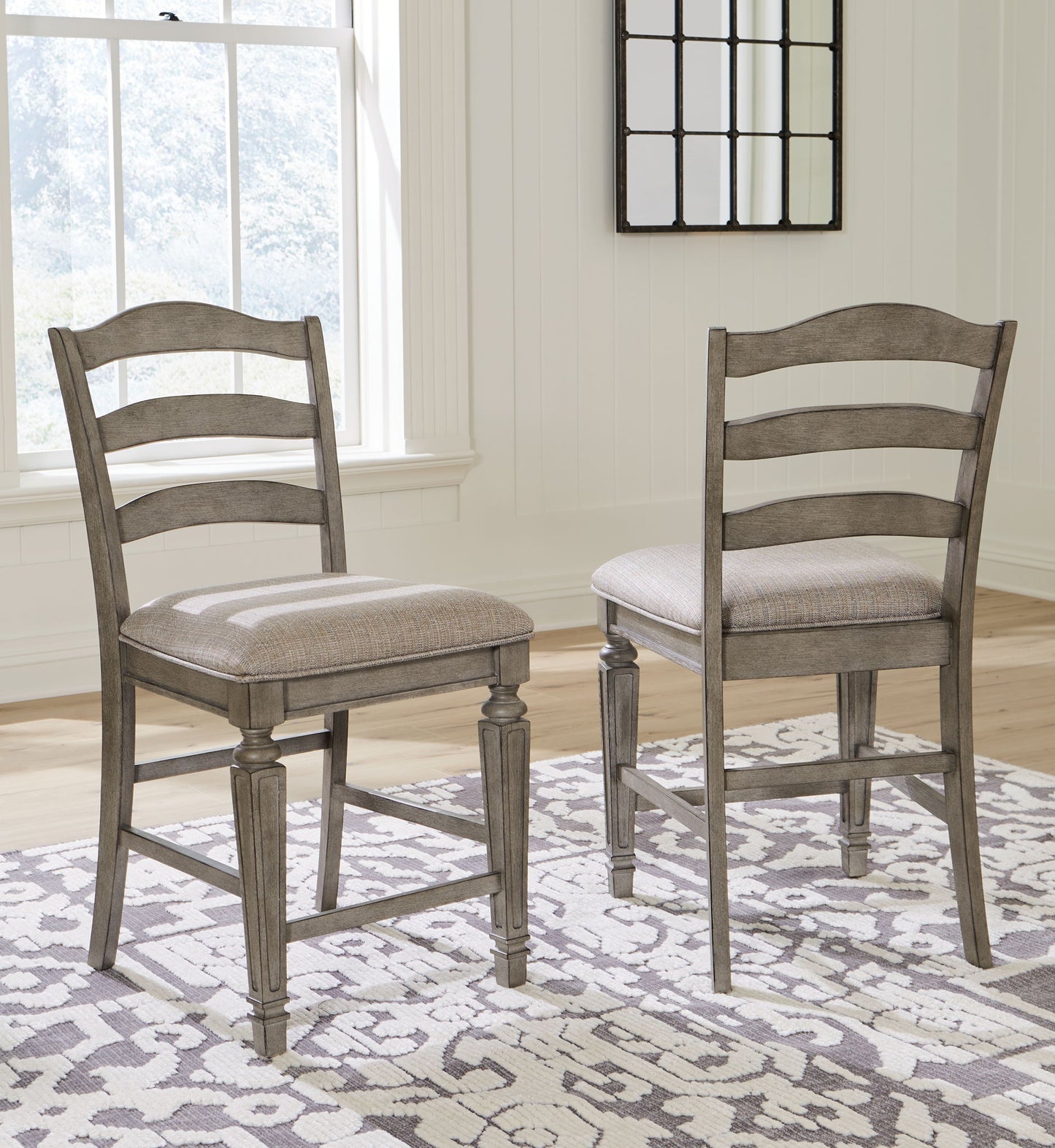 Lodenbay - Antique Gray - 5 Pc. - Rectangular Dining Room Counter Table, 4 Upholstered Barstools