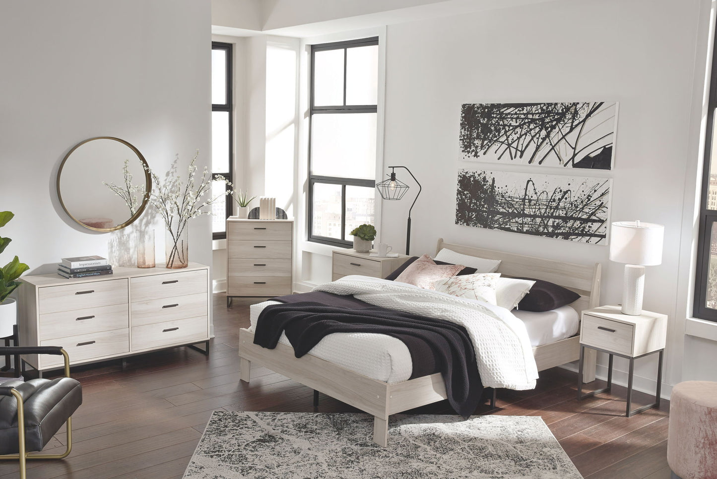 Socalle - Light Natural - Queen Platform Bed