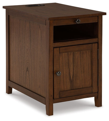 Treytown - Brown - Chair Side End Table