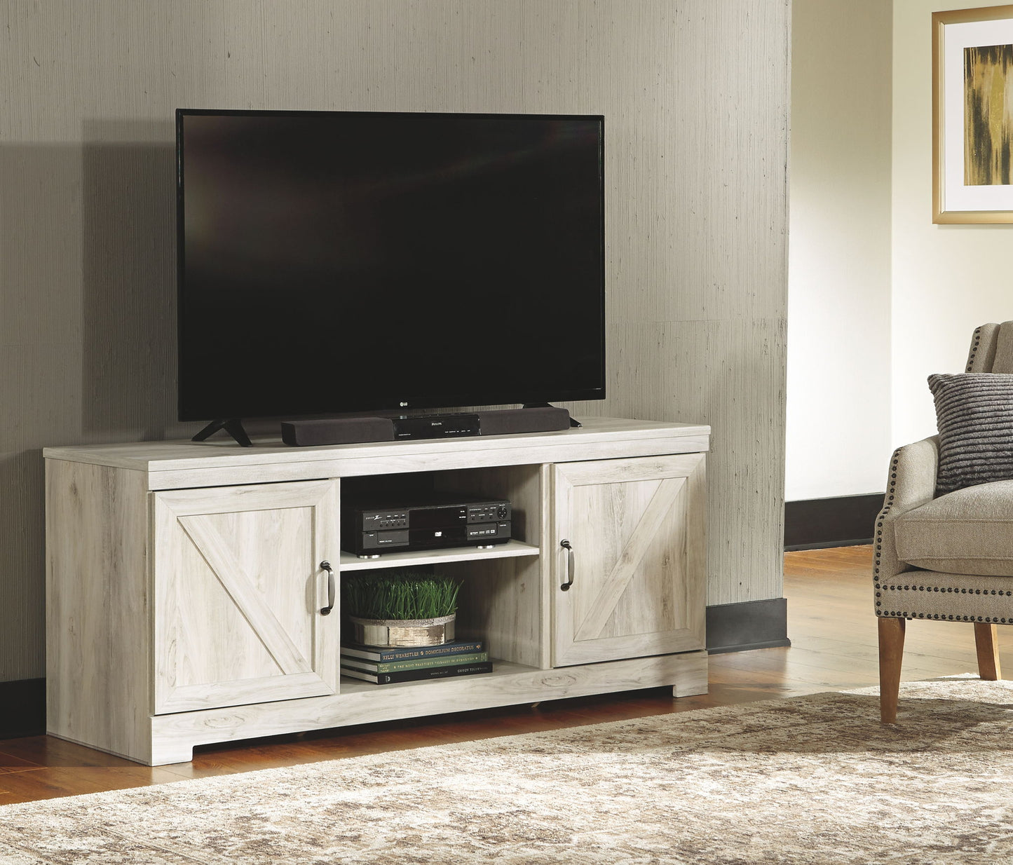 Bellaby - Whitewash - 4 Pc. - Entertainment Center - 63" TV Stand