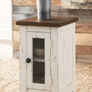 Wystfield - White/Brown - Chair Side End Table